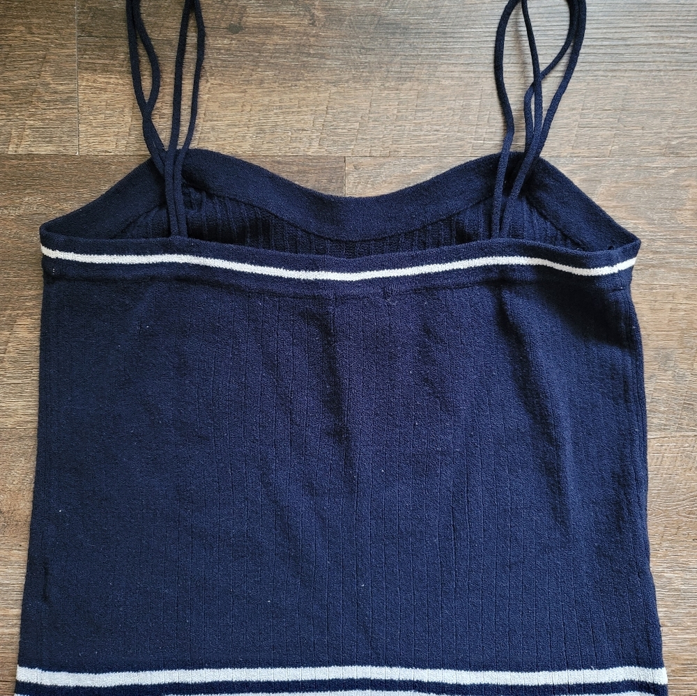GUESS top - Picture 4 of 4